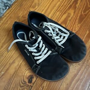 Black Whitten Wide Zero Drop Shoes